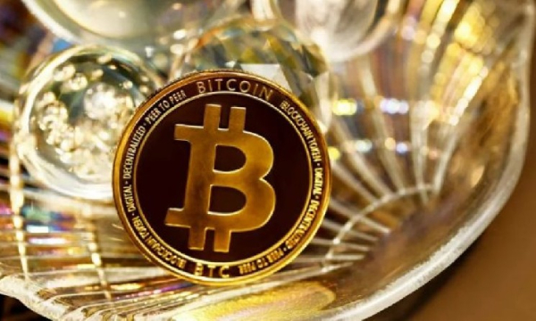 CZ и Питер Шифф примут участие в дебатах на Binance Blockchain Week в Дубае в 2025 году CZ и Питер Шифф примут участие в дебатах на Binance Blockchain Week в Дубае в 2025 году